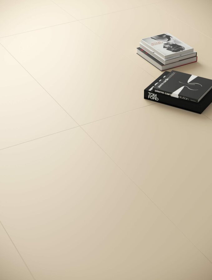Play Beige - Image 6
