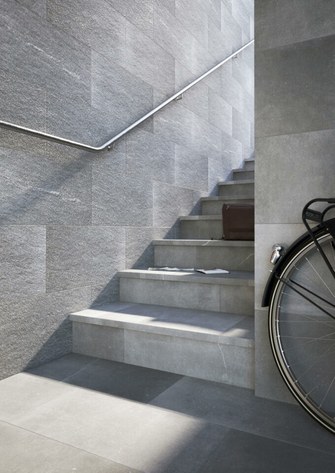 Maku Grey OUT - Image 2