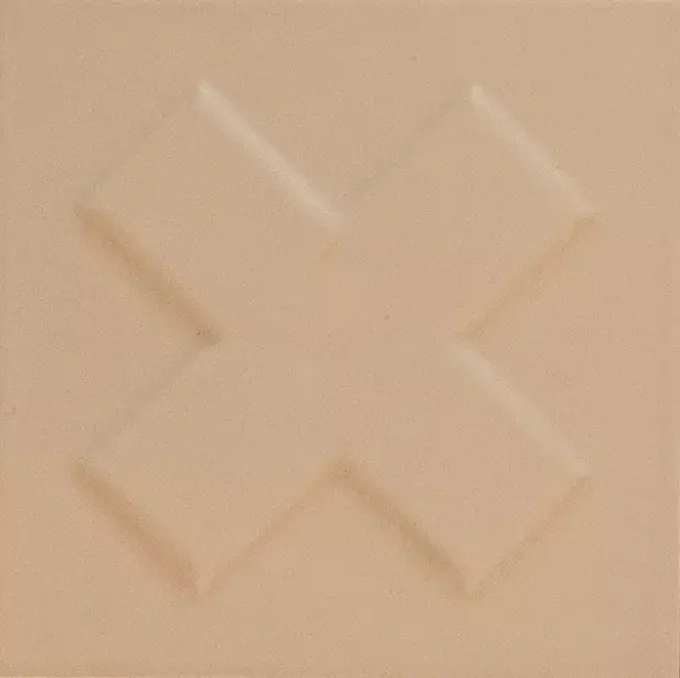 Play Beige - Image 10