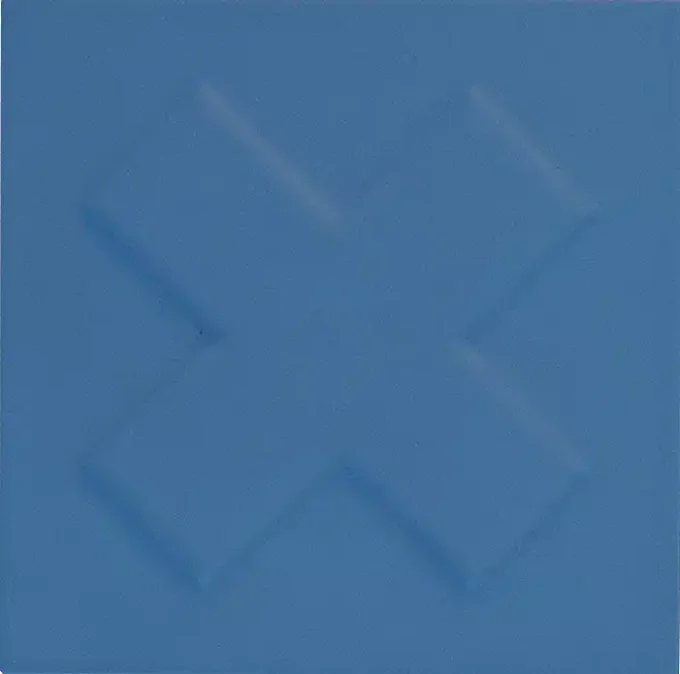 Play Blue - Image 10